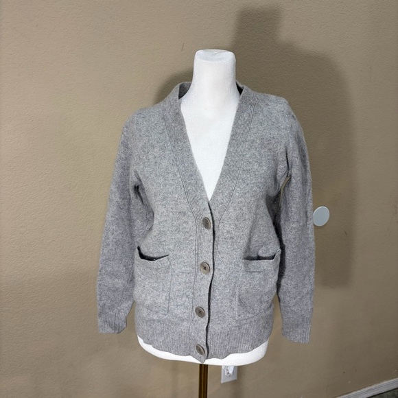 Banana Republic Sweaters - Banana Republic Cardigan Sz M Italian wool/cashmere blend Gray Casual Minimalist